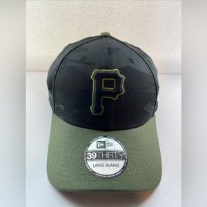 New Era Pittsburgh Pirates 39Thirty Alternate Low Crown Fitted Hat Blk Camo L-XL